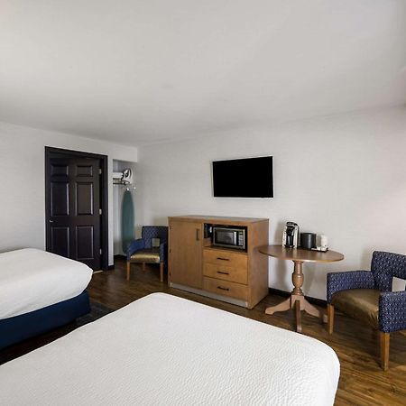 Best Western - Freeport Inn Экстерьер фото